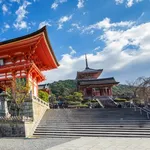 【悲報】京都の住職さん「宗教課税は絶対的タブー。平均年収はたった600〜700万程度」・・・・・・・・・