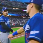 ドジャースが50勝一番乗り！　大谷翔平が17号先頭打者アーチ→フリーマンが決勝特大弾　今年子供が産まれたパパがアーチ共演　2番手ラウアー6回無安打快投