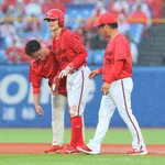 広島・辰見が左膝内側側副靭帯損傷