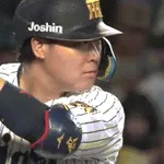 【阪神対ヤクルト9回戦】阪神・大山、第11号2ランホームラン！1点差に詰め寄る！！！！！！！！！！！！！！！