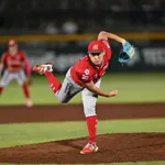 メキシコ安楽智大　24年防3.50→25年防2.98→26年防2.12