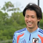 【朗報】中村敬斗⚽️「サッカー以外のことは興味無い、アイドルや女の子の話になるとその場を離れる」