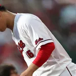 カープ小園猛打賞2打点！名原＆野間マルチ！遠藤常廣黒原0封も玉村5回3失点(自責1)。高4失点。13残塁の拙攻で連勝ストップ【広島7-3巨人/試合結果】