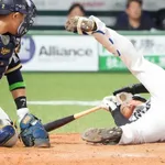 ソフトバンク・石塚綜一郎　下顎骨骨折