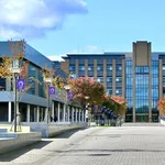 【悲報】5大、過大評価されている学校「東北大学」「東京外国語大学」「エンタメ系の専門学校」「商業高校」ｗｗｗｗｗｗｗｗｗｗ