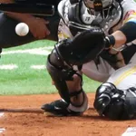 今どき1塁ランナーいて状況不問でバントって監督他にいるの?