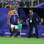 韓国「頼む日本、2点差で勝ってくれ…」🇯🇵「長友投入😝」