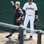 限界説を払拭した巨人・戸郷翔征の復活劇　久保康生コーチが明かす「魔改造」の肝