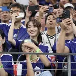 【衝撃】日本vsスウェーデン、泉里香さん石田純一さん江頭2:50さんら現地観戦ｗｗｗｗｗｗｗｗｗｗ