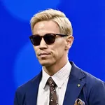 本田圭佑「外人も応援してますからねえ」字幕「外国人も……」