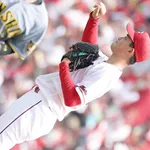 カープ12安打3得点の猛攻も12失点で阪神に完敗。泰3号！菊池1打点！石原タイムリーで逆転も黒原＆鈴木炎上で大量失点【広島3-12阪神/試合結果】