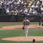 ドジャース、5回表1アウト満塁からフリーマンの押し出し四球で勝ち越し！続くベッツが2点タイムリー！！！！！！！！