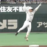 海野隆司、平良から2点タイムリーｗｗｗｗｗｗ