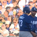 ドジャース、2回にマンシーのタイムリーで先制！！！！！！！！