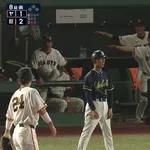 大城の好プレーで盛り上がる坂本・小林・丸wwwww