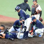 【ヤクルト】ドラ１松下歩叶は「頭部打撲」　頭部死球を受け救急車で搬送も再び球場に戻る　
