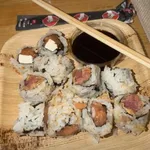 【悲報】ブラジルMFパケタさん、日本戦後のスシ食い投稿で大会復帰絶望・・・・・・・・・