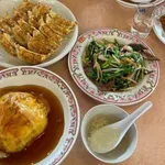 中華料理屋「野菜炒め、餃子で飯を食え😡」