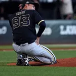 オリックス 緊急ミーティング NPB史上初の初回先頭から4者連続被弾の敗戦で5転落に