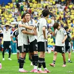 【悲報】塩貝発言、日本の顔に泥を塗ってしまう・・・・・・・・・