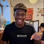 【朗報】鈴木ザイオンさん、来日して日本食を堪能ｗｗｗｗｗｗｗｗｗｗ