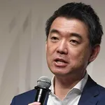 【悲報】橋下徹さん、子供にバイトの名札を「橋本」にしたいと言われてしまう・・・・・・・・・