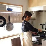 【悲報】女の子「あー！またそんなの食べてー！」ワイ「ﾀﾊﾊ…」ｗｗｗｗｗｗｗｗｗｗ