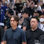 【悲報】韓国サッカー代表監督、マジで犯罪者レベルの扱い