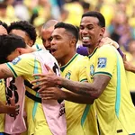【悲報】ブラジル人さん「今時ブラジルでサッカーやってるヤツは貧困層」・・・・・・・・・