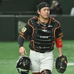 【悲報】甲斐拓也(5年15億)さん、二軍落ち