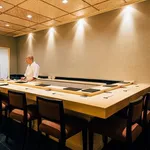 【悲報】高級な寿司屋って回転寿司と何が違うの?wwwwwwwwww