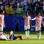 【悲報】アメリカ代表バログン「レッドカード後の試合は出場停止は普通のこと。FIFAとトランプは頭おかしい」