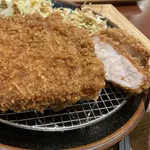 トンカツに塩つけて食う奴wwww