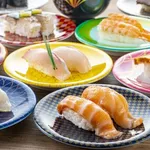 【悲報】回転寿司、満腹になるには2500円は必要になってしまう