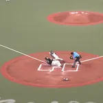 栗原激走!!柳町達のタイムリーヒットで勝ち越しに成功