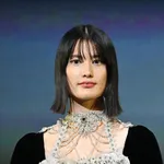 橋本愛「ごめんなさい私接触NGなのでアドリブで触らないでほしいです」佐藤二朗「そうなんだOK」