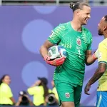 ネイマール（後半AT0-2負け）「このPKどこに蹴ってほしい？お前には止められないけどな（ﾆﾔﾆﾔ」