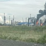 【悲報】ロシアさん、一晩でドローン555機を撃墜したのに製油能力4分の1を失う・・・・・・・・・
