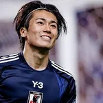 【悲報】中村敬斗さん、W杯後のバリ島で「W杯は今あんまり見たくない」・・・・・・・・・