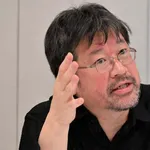 【困惑】佐藤二朗さん「橋本愛さんと雑談禁止、大人数では自然に」で抑鬱状態に・・・・・・・・・