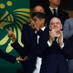【困惑】IOCがFIFA会長さんを政治的中立義務違反で調査か・・・・・・・・・