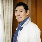 【驚愕】高嶋政伸さん、5年以上同じペットボトルを愛用し水道水を飲み続けるｗｗｗｗｗｗｗｗｗｗ