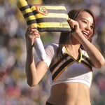 阪神のチアリーダー、マジで可愛い件wwwwwwwww