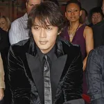 【悲報】B'zがクソな理由、今人気のミュージシャンで影響を受けた人が皆無ｗｗｗｗｗｗｗｗｗｗ