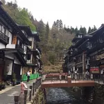 【困惑】5大強い温泉街「銀山温泉」「鬼怒川温泉」「四万温泉」「熱海温泉」あと一つはどこ!?wwwwwwwwww