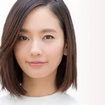 【悲報】中村ゆりさん、腸閉塞でドラマ降板し菊地凛子さんが代役へ・・・・・・・・・