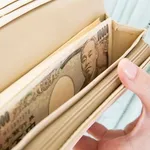 【悲報】未だに現金オンリーの人・・・・・・・・・