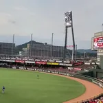 【悲報】マツダスタジアムのガラガラ問題、限界突破「昭和のパリーグみたい」