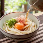 【悲報】香川県旅行に行って来たんやけど別にうどんの美味しさ普通やったわ・・・・・・・・・