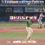 【ヤクルト対巨人15回戦】巨人、5回表2アウト二塁から浦田のタイムリーでリードを3点に広げる!!!!!!!!!!!!!